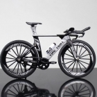 Miniatura Bike Speed Triathlon Bicicleta Em Alumínio 1:10